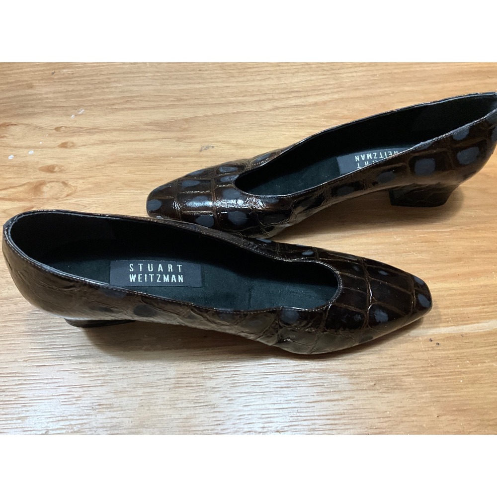 Stuart Weitzman Brown Croc Embossed Polka Dot Patent Leather Pumps Size 8